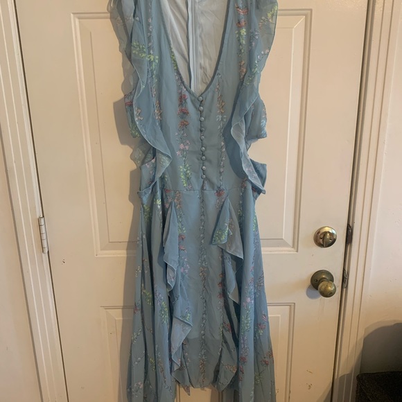 Dress - Picture 2 of 10